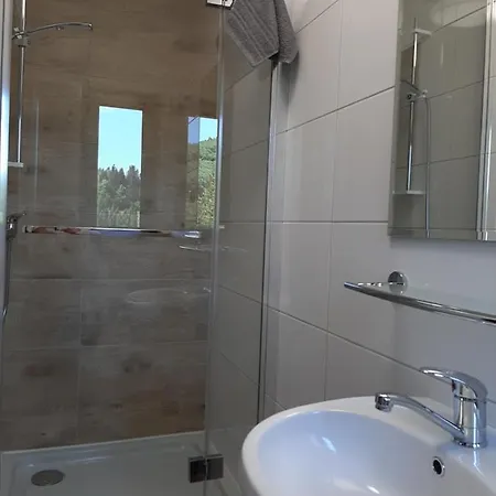 Jarmar - Sala Kominkowa Z Bilardem, Wewnetrzny Oraz Zewnetrzny Plac Zabaw Séjour chez l'habitant *