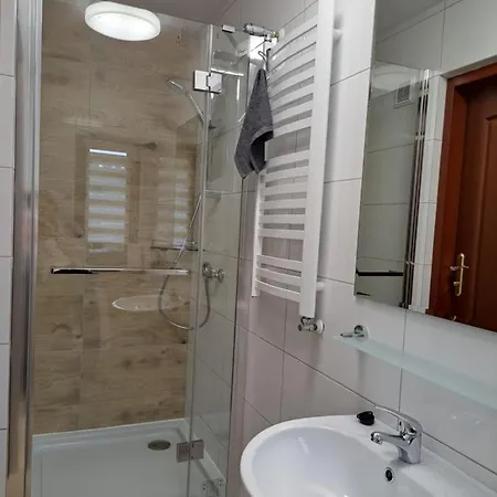 Jarmar - Sala Kominkowa Z Bilardem, Wewnetrzny Oraz Zewnetrzny Plac Zabaw Séjour chez l'habitant Brenna