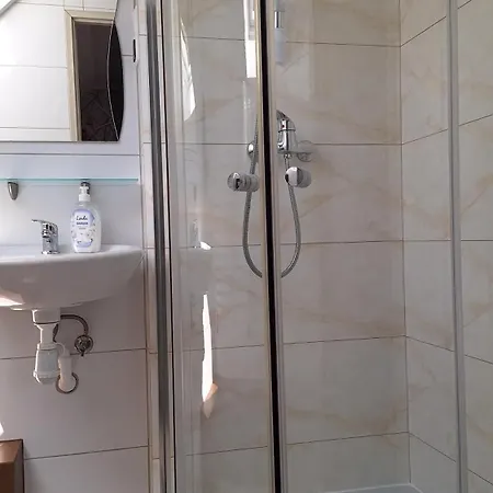 Jarmar - Sala Kominkowa Z Bilardem, Wewnetrzny Oraz Zewnetrzny Plac Zabaw Séjour chez l'habitant *