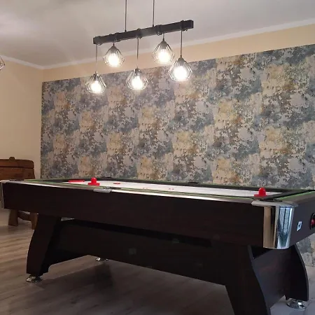 Jarmar منزل للإقامة برينا