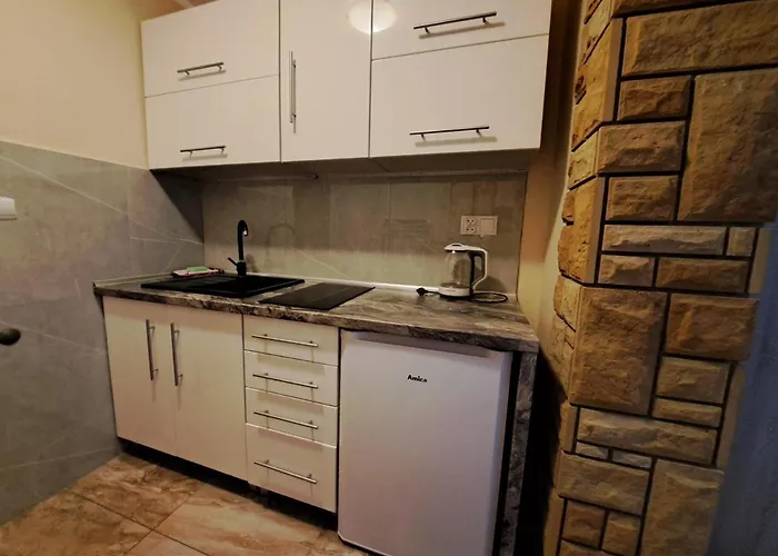 Jarmar Alloggio in famiglia *